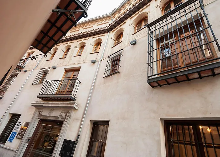 Hotel Mercader de Sedas